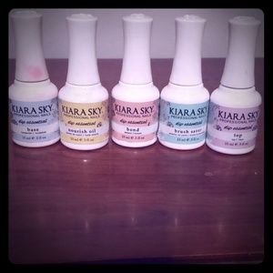 Kiara sky essentials